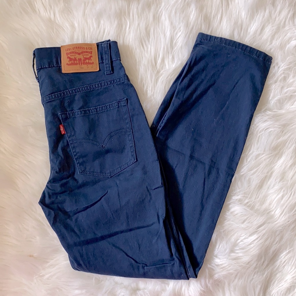 Levi’s 502 Regular Taper Pants